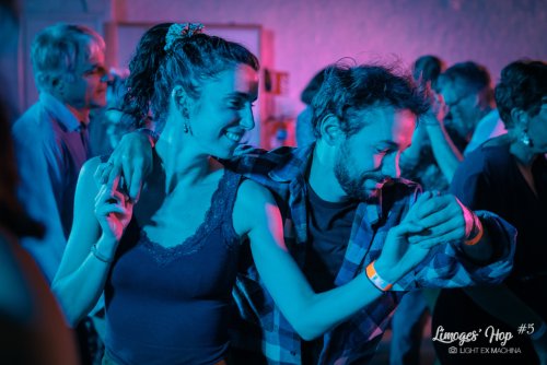 Limoges'Hop #5 - soirée d'ouverture du vendredi

Partage libre à des fins non promotionnelles ou commerciales, en créditant l'auteur (@lightexmachina).

© Alexandre - LIGHT EX MACHINA 2023, tous droits réservés.